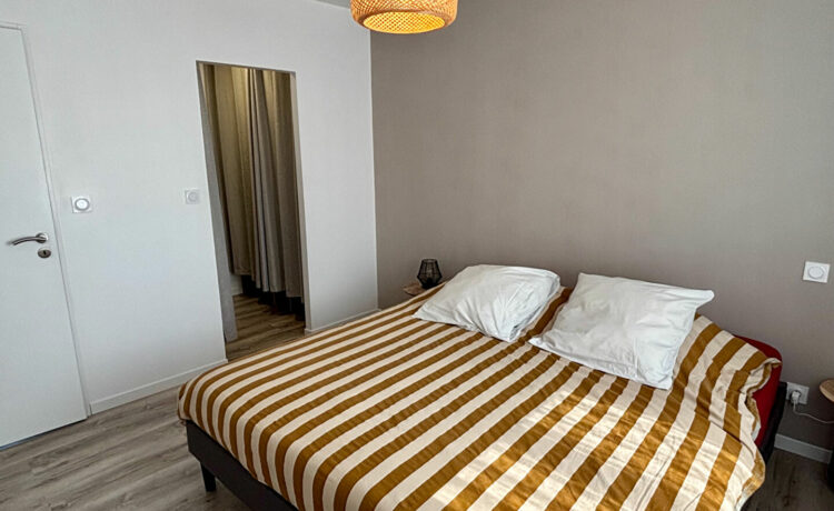 Maison Escource 3 pièce(s) 75 m2
