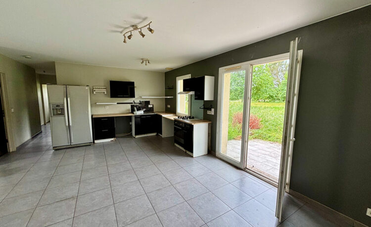 Maison Sabres 5 pièce(s) 99 m2