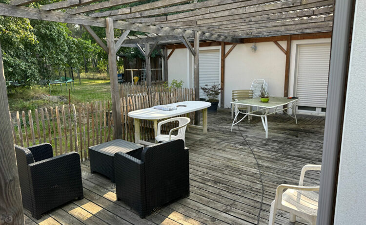 Maison familiale 4 chambres + piscine ? Quartier calme à Pissos 3